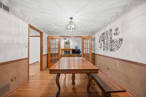 Tiny photo for 1431 62nd Street, Downers Grove, IL 60516 (MLS # 12490414)