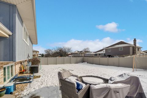 Tiny photo for 9001 POPLAR Street, Tinley Park, IL 60487 (MLS # 12558352)