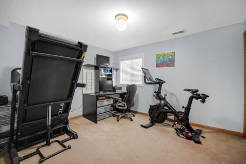 Tiny photo for 9001 POPLAR Street, Tinley Park, IL 60487 (MLS # 12558352)