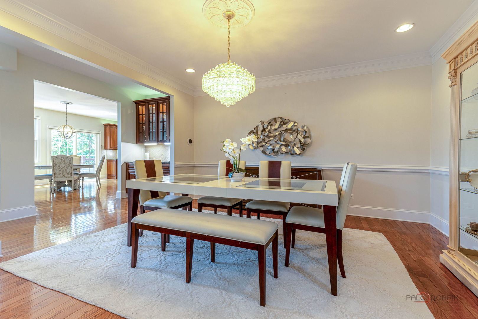 Exceptional golf course living in Hawthorn Woods Country Club! Perfect – image 8