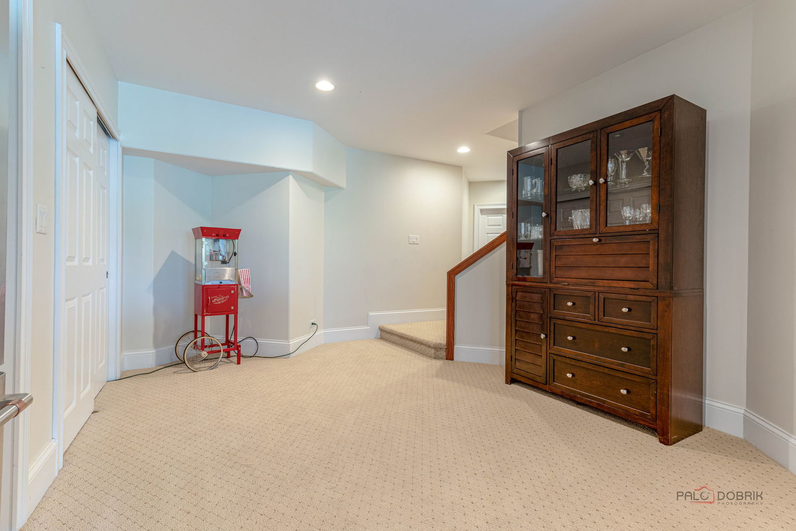 Exceptional golf course living in Hawthorn Woods Country Club! Perfect – image 31