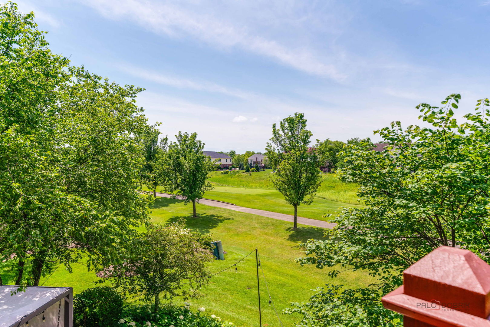 Exceptional golf course living in Hawthorn Woods Country Club! Perfect – image 47