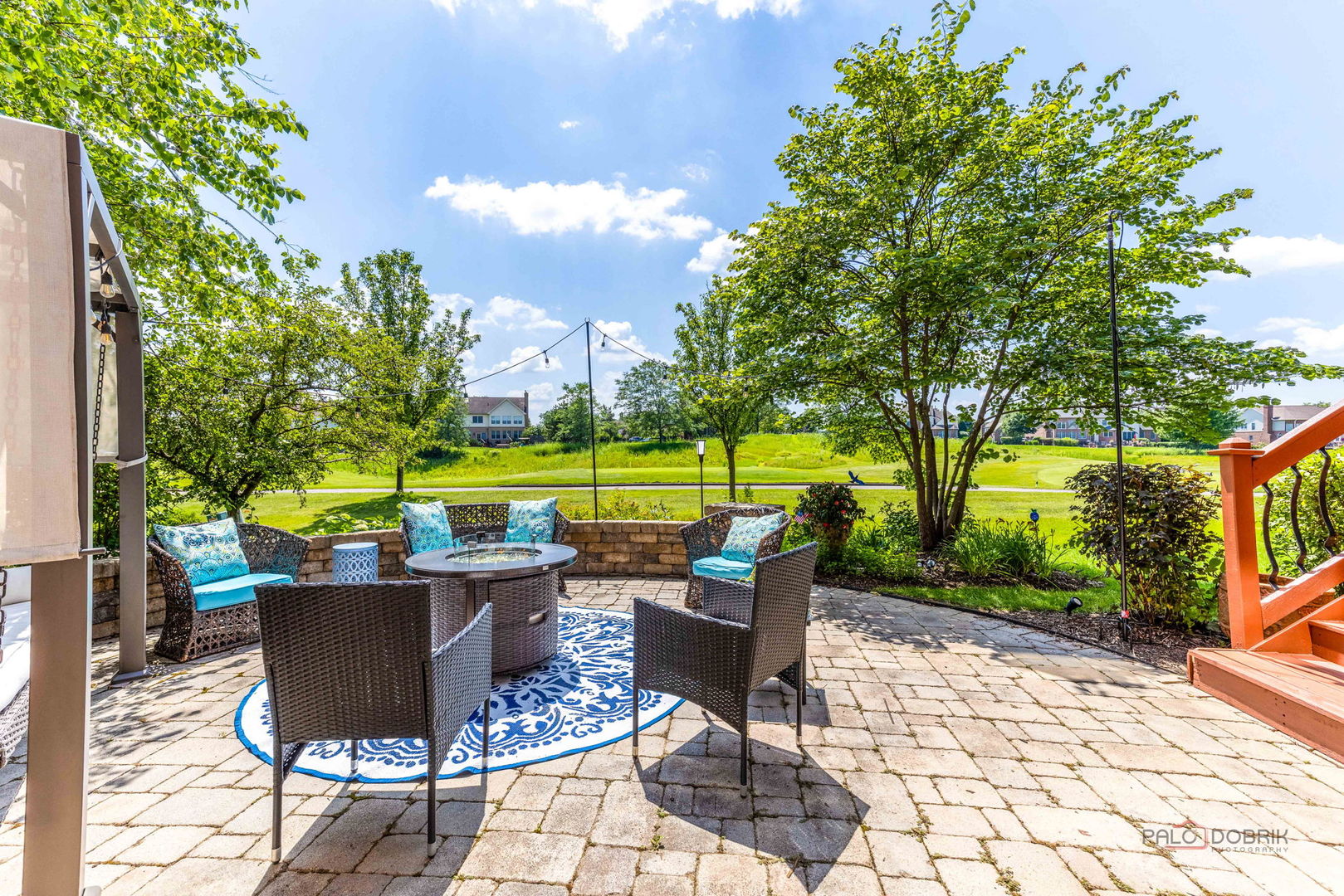Exceptional golf course living in Hawthorn Woods Country Club! Perfect – image 51