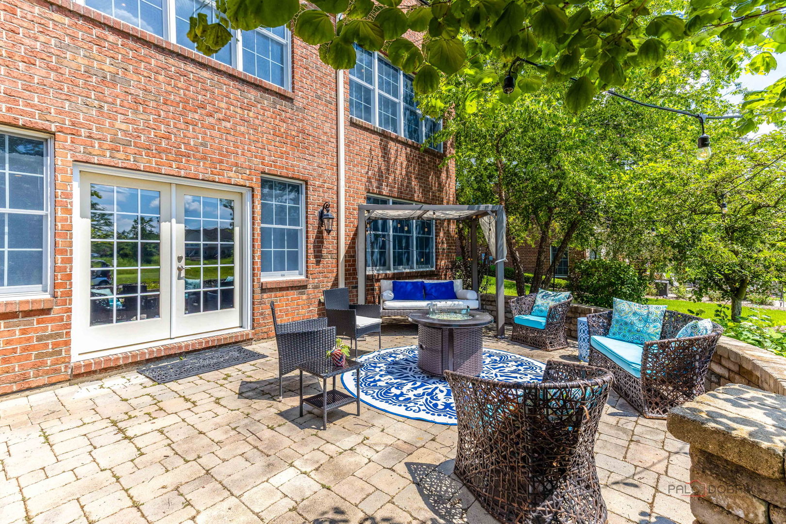 Exceptional golf course living in Hawthorn Woods Country Club! Perfect – image 48