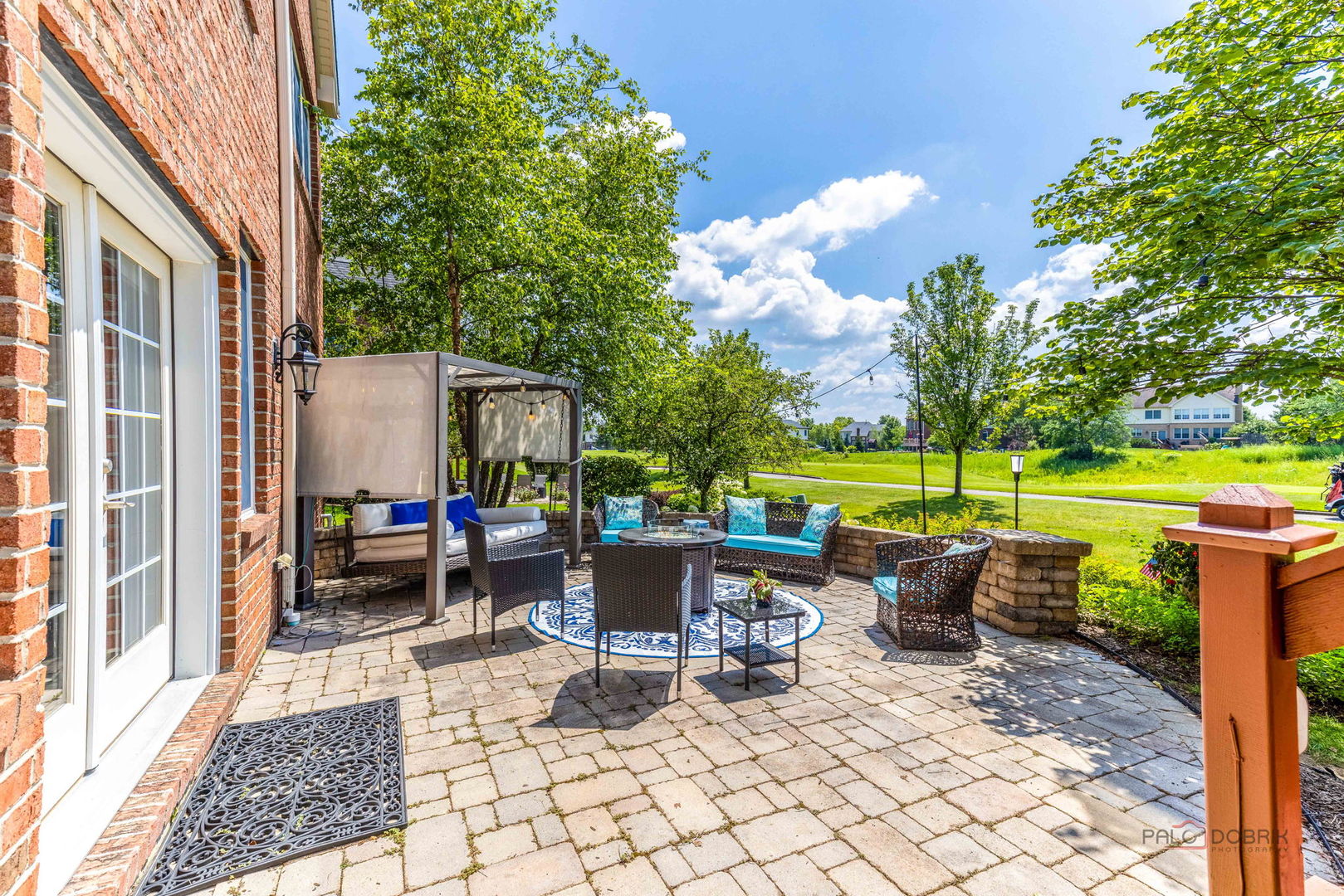 Exceptional golf course living in Hawthorn Woods Country Club! Perfect – image 49