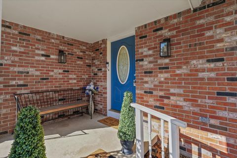 Tiny photo for 101 Thornhill Drive, Danville, IL 61832 (MLS # 12493045)