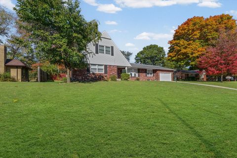 Tiny photo for 101 Thornhill Drive, Danville, IL 61832 (MLS # 12493045)