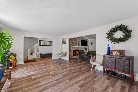 Tiny photo for 101 Thornhill Drive, Danville, IL 61832 (MLS # 12493045)