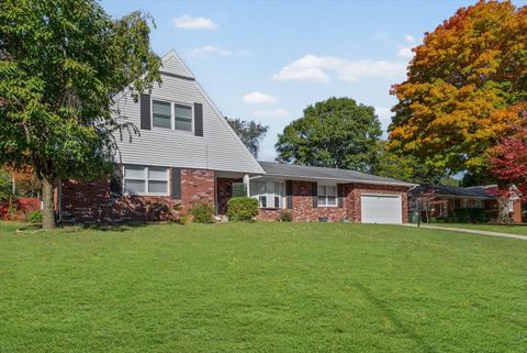 Tiny photo for 101 Thornhill Drive, Danville, IL 61832 (MLS # 12493045)