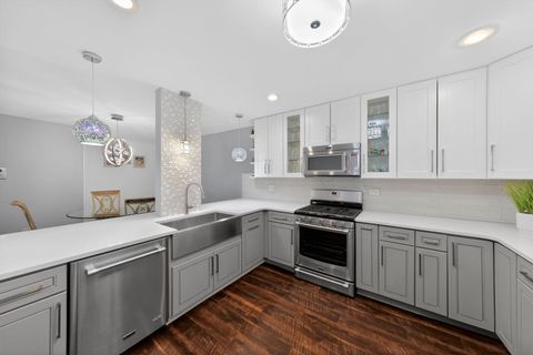 Tiny photo for 7225 W Higgins Avenue #103, Chicago, IL 60656 (MLS # 12628338)