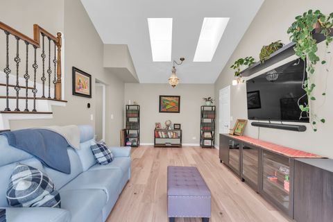 Tiny photo for 473 Le Parc Circle, Buffalo Grove, IL 60089 (MLS # 12525916)