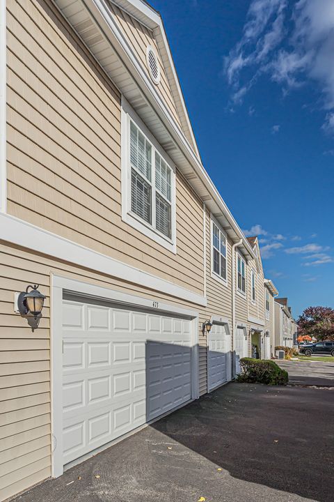 Tiny photo for 473 Le Parc Circle, Buffalo Grove, IL 60089 (MLS # 12525916)