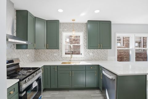 Tiny photo for 9919 S Peoria Street, Chicago, IL 60643 (MLS # 12600841)