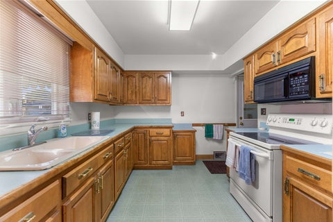 Tiny photo for 1001 Winthrop Avenue, Joliet, IL 60435 (MLS # 12778501)
