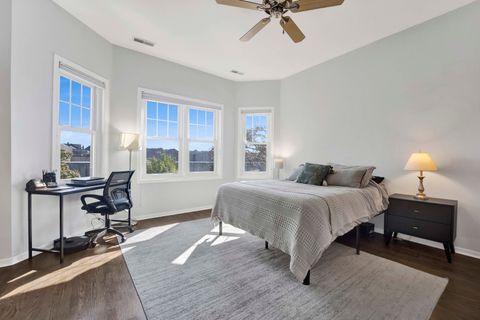 Tiny photo for 2750 N Wolcott Avenue #2S, Chicago, IL 60614 (MLS # 12554733)