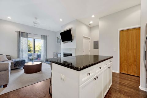 Tiny photo for 2750 N Wolcott Avenue #2S, Chicago, IL 60614 (MLS # 12554733)