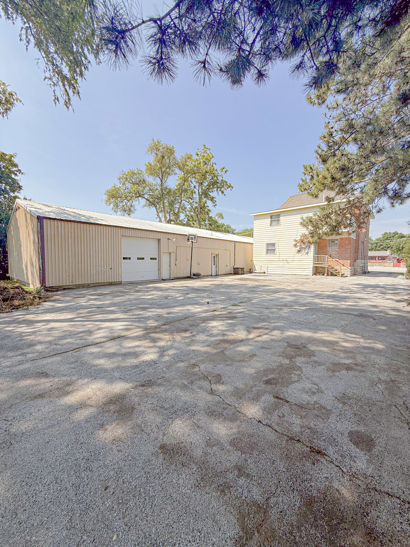 309B N HARLEM Avenue