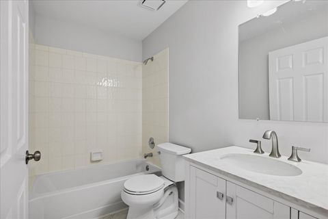 Tiny photo for 5249 Elliott Drive, Hoffman Estates, IL 60192 (MLS # 12408767)