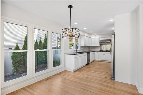 Tiny photo for 5249 Elliott Drive, Hoffman Estates, IL 60192 (MLS # 12408767)