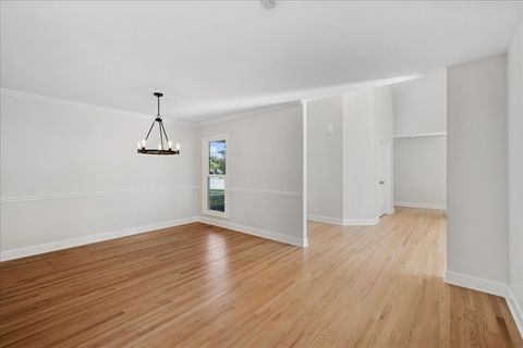 Tiny photo for 5249 Elliott Drive, Hoffman Estates, IL 60192 (MLS # 12408767)