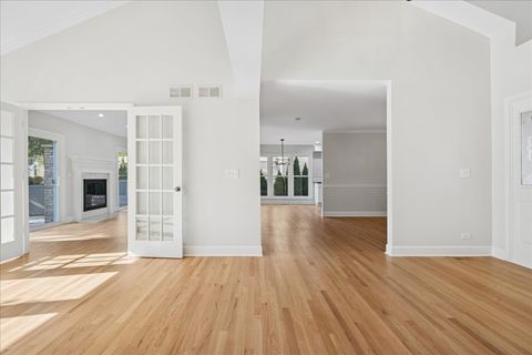 Tiny photo for 5249 Elliott Drive, Hoffman Estates, IL 60192 (MLS # 12408767)