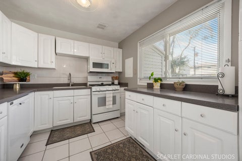 Tiny photo for 1691 Charles Drive, Glendale Heights, IL 60139 (MLS # 12751144)