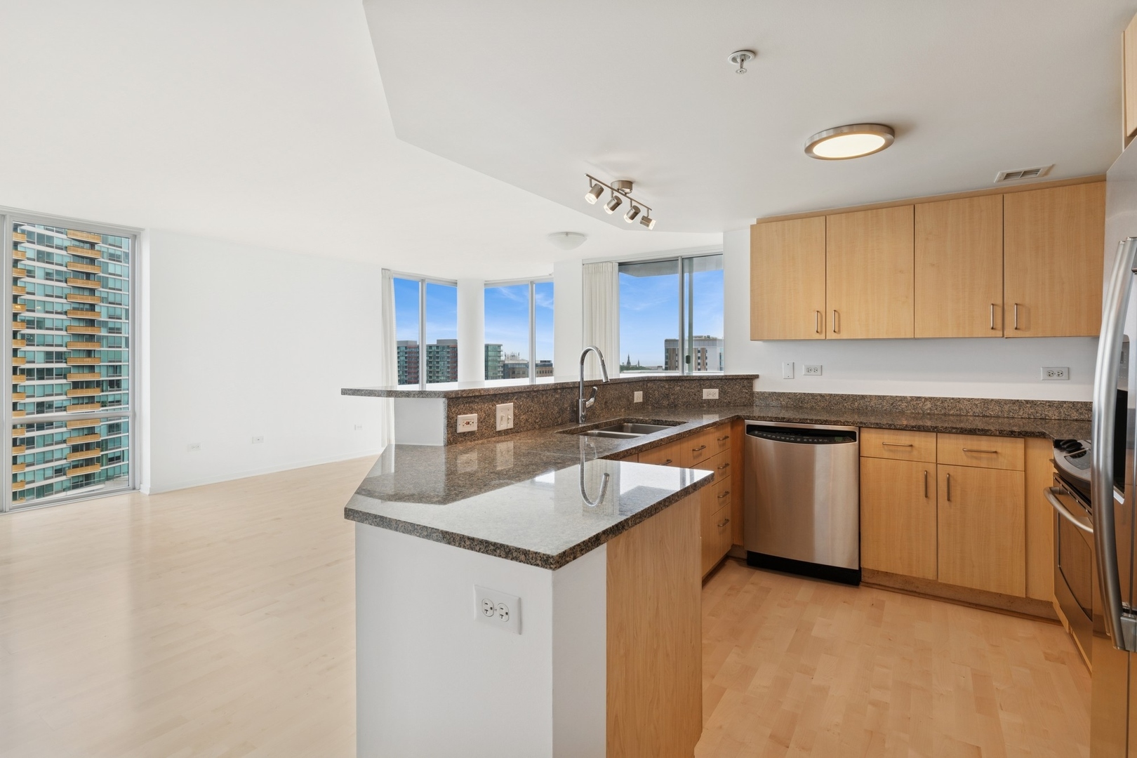 1640 Maple Avenue 1202