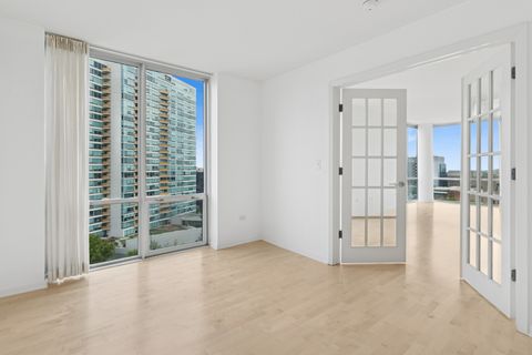 Tiny photo for 1640 Maple Avenue #1202, Evanston, IL 60201 (MLS # 12556599)