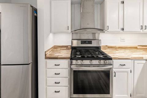 Tiny photo for 105 Hickory Grove Road, Salem, IL 62881 (MLS # 100000225)