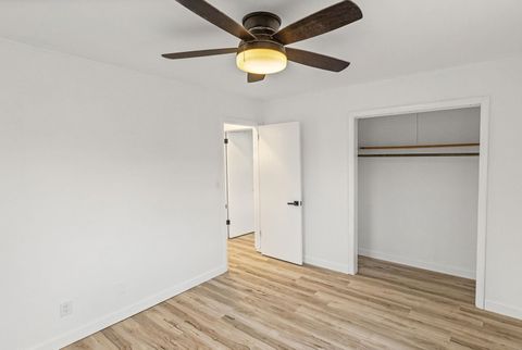 Tiny photo for 105 Hickory Grove Road, Salem, IL 62881 (MLS # 100000225)