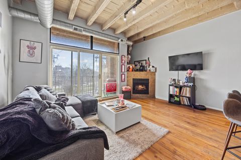 Tiny photo for 809 E 40th Street #4-3, Chicago, IL 60653 (MLS # 12599403)