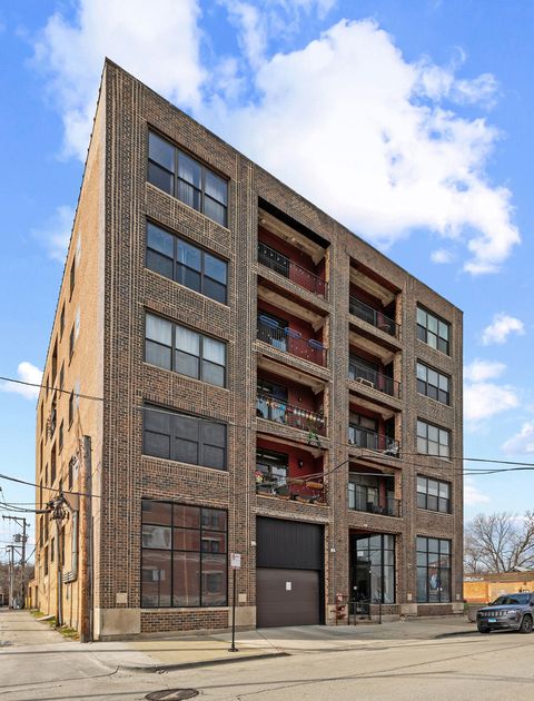 Tiny photo for 809 E 40th Street #4-3, Chicago, IL 60653 (MLS # 12599403)