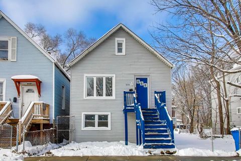 Photo of Chicago, IL 60609 (MLS # 12528340)