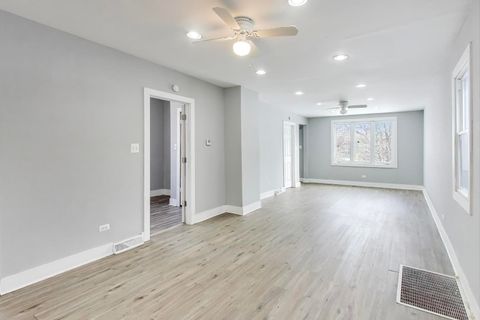 Tiny photo for 5116 S Carpenter Street, Chicago, IL 60609 (MLS # 12528340)