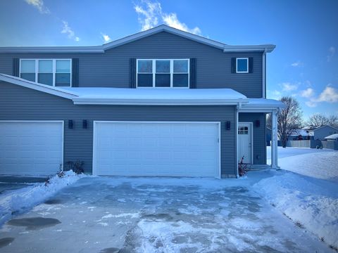 1414 8th Street Harvard IL 60033