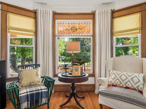 Tiny photo for 425 Clinton Avenue, Oak Park, IL 60302 (MLS # 12692248)
