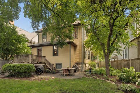 Tiny photo for 425 Clinton Avenue, Oak Park, IL 60302 (MLS # 12692248)