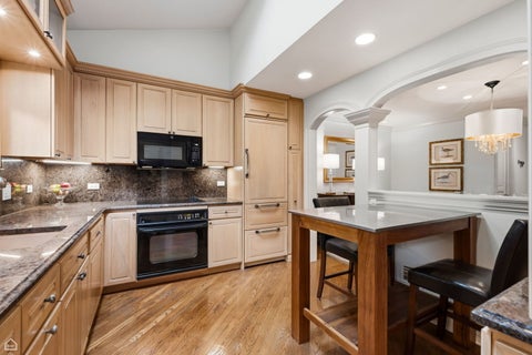 Tiny photo for 1719 Wildberry Drive #D, Glenview, IL 60025 (MLS # 12640397)