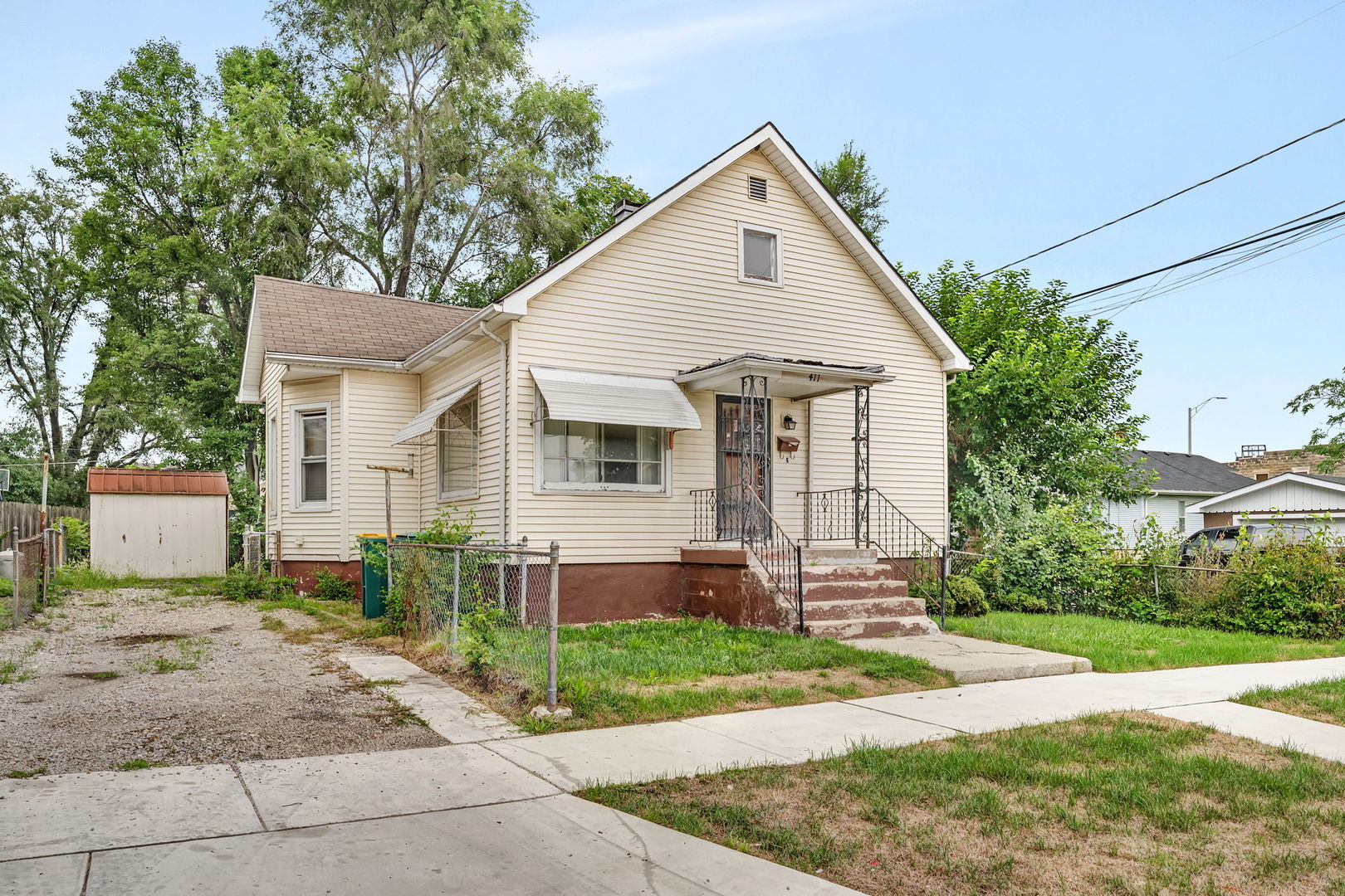 411 Wallace Street