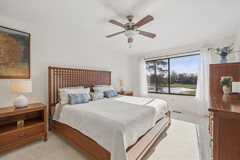 Tiny photo for 404 Shoreline Road #298, Lake Barrington, IL 60010 (MLS # 12608601)