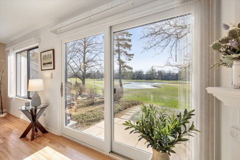 Tiny photo for 404 Shoreline Road #298, Lake Barrington, IL 60010 (MLS # 12608601)