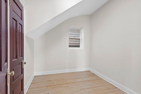 Tiny photo for 1014 W ROSCOE Street #1F, Chicago, IL 60657 (MLS # 12478692)