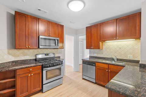 Tiny photo for 1014 W ROSCOE Street #1F, Chicago, IL 60657 (MLS # 12478692)
