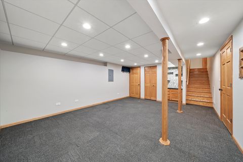 Tiny photo for 540 N Beck Road, Lindenhurst, IL 60046 (MLS # 12539628)