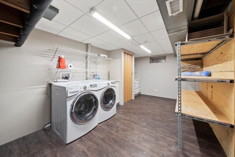 Tiny photo for 540 N Beck Road, Lindenhurst, IL 60046 (MLS # 12539628)