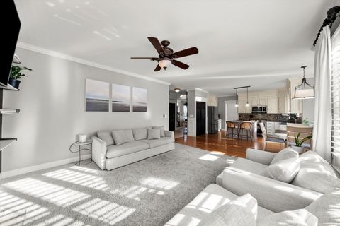 Tiny photo for 25143 W Glen Oaks Lane, Shorewood, IL 60404 (MLS # 12557783)