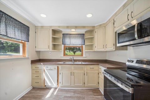 Tiny photo for 25 Mosedale Street, St. Charles, IL 60174 (MLS # 12745308)