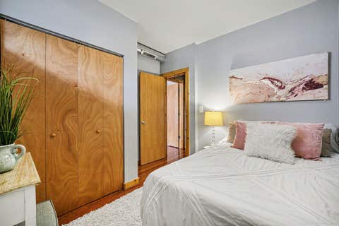 Tiny photo for 1249 W Roscoe Street #1, Chicago, IL 60657 (MLS # 12734829)