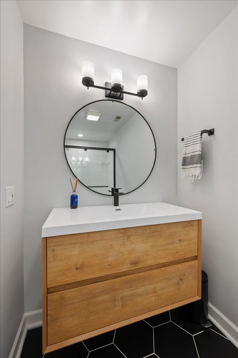 Tiny photo for 2140 W Haddon Avenue #1E, Chicago, IL 60622 (MLS # 12588387)