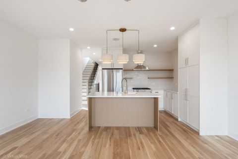 Tiny photo for Chicago, IL 60608 (MLS # 12527957)